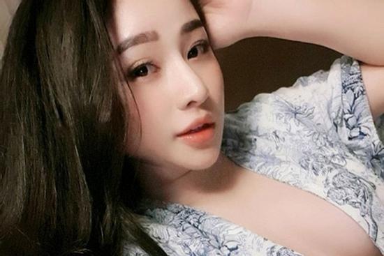 Bị hỏi sao chưa chịu lấy chồng, vợ cũ Hồ Quang Hiếu đáp trả cực thâm thúy