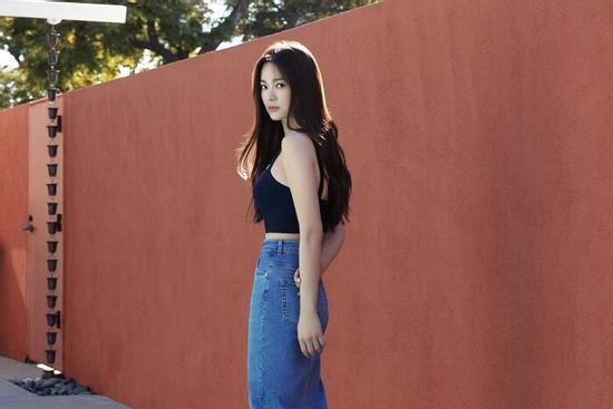 Song Hye Kyo khoe nhan sắc cuốn hút, thần thái hơn người giữa tin đồn nhà tân hôn bị phá bỏ