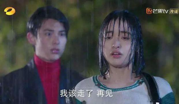 Cảnh mưa ở phim Hoa ngữ: phun nước lố, dìm hàng nhan sắc diễn viên-9