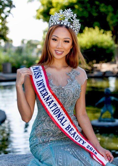 Lễ tang Hoa hậu Việt Nam Toàn cầu không nhận hoa và phúng điếu-1