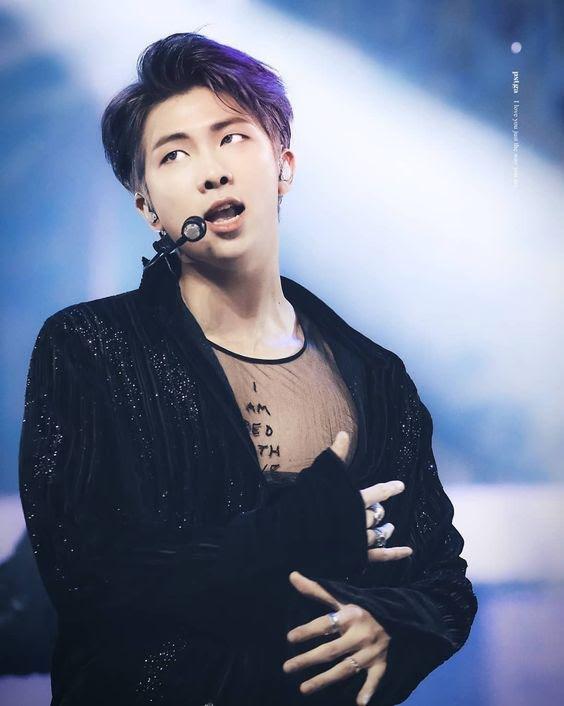 7 sao nam Hàn không ngại mặc áo xuyên thấu khoe body 6 múi-6