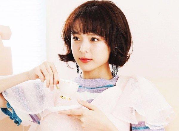 Mối tình 10 năm ngọt như đường của Thái tử phi Thái Lan và chàng tài tử má lúm-5