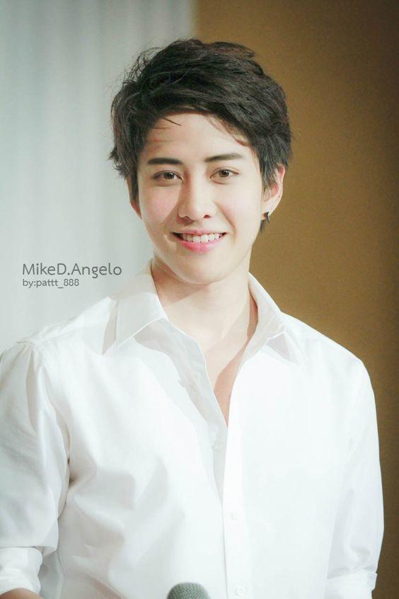 Bright Vachirawit, Push Puttichai và những mỹ nam Thái Lan nổi tiếng tại Trung Quốc-5