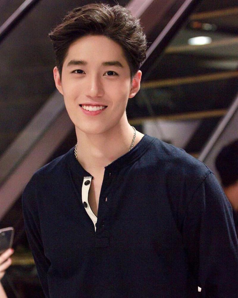 Bright Vachirawit, Push Puttichai và những mỹ nam Thái Lan nổi tiếng tại Trung Quốc-11