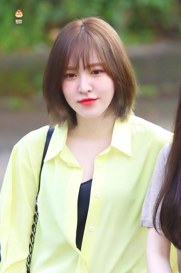 Fan thở phào với hình ảnh Wendy tươi tắn ngày trở lại sau thời gian điều trị chấn thương-3