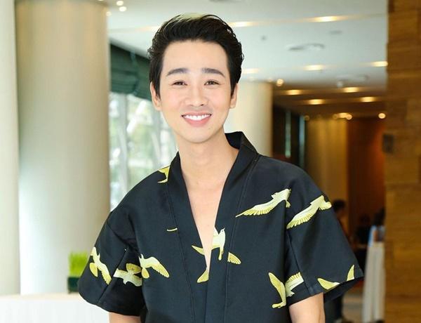 Ít ai ngờ Hải Triều lại có lúc hát hay, nam tính như thế này-1