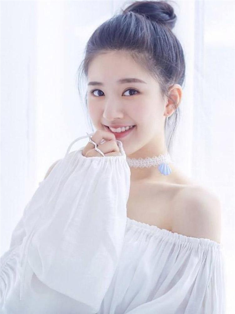 Đóng cùng vai với Song Hye Kyo, 3 mỹ nhân Hoa ngữ đẹp đến mấy cũng bị chê thê thảm-5