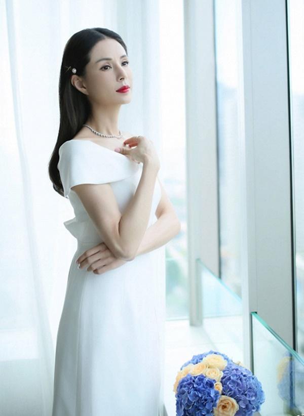 ‘Tiểu Long Nữ’ Lý Nhược Đồng: Bỏ tiếp viên hàng không thành mỹ nhân phim kiếm hiệp-23