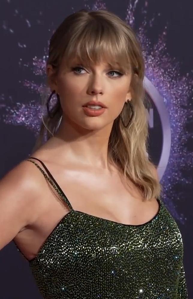 Không phải BTS, đây mới là nghệ sĩ Kpop duy nhất góp mặt trong sự kiện âm nhạc của Lady Gaga và WHO-3