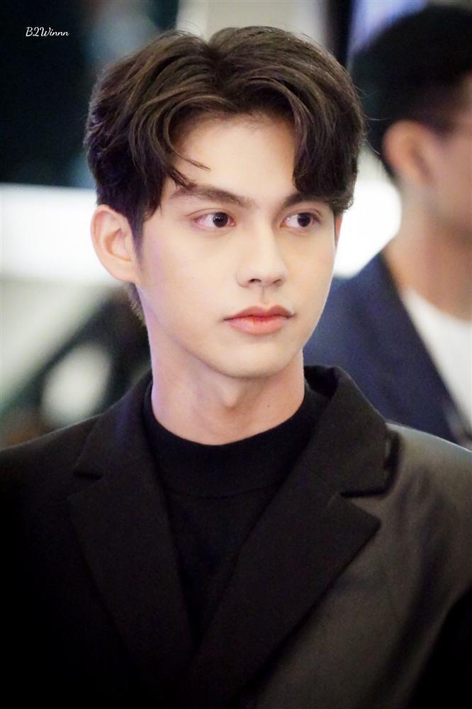 Khán giả Trung Quốc quay ra chỉ trích lẫn nhau vì hotboy đam mỹ Bright Vachirawit-3