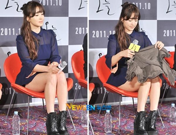 Học ngay các cô nàng Black Pink cùng loạt sao Hàn tips diện đồ ngắn sexy mà không bao giờ bị lộ hàng khi ngồi-2