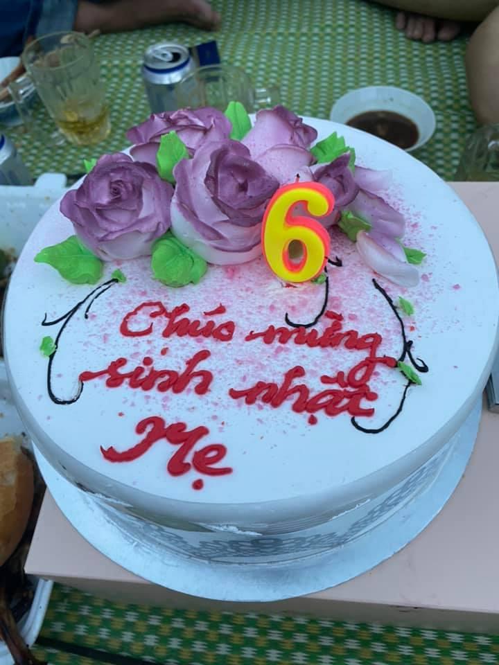 Thanh Bình về quê chúc mừng sinh nhật mẹ vợ cũ-1