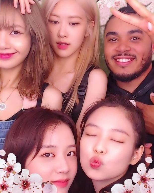 BLACKPINK thu âm album mới cùng producer của Ariana Grande, chăm chỉ hàng tiếng đồng hồ trong studio nhưng có thoát dớp mini album?-2