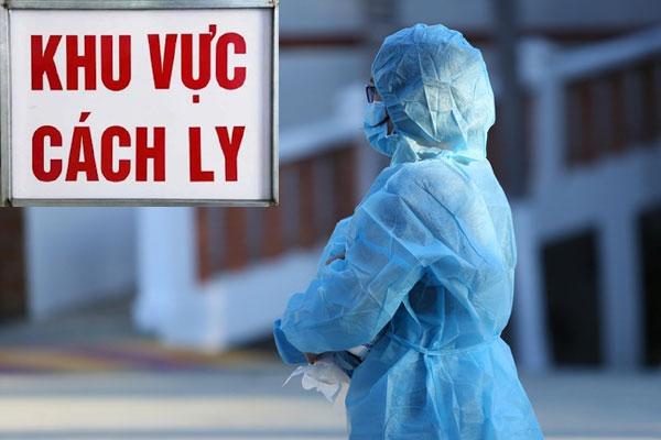 Phi công người Anh mắc Covid-19 có 2 mẫu dịch trái ngược nhau: Ở phế quản âm tính, dịch mũi họng dương tính-2