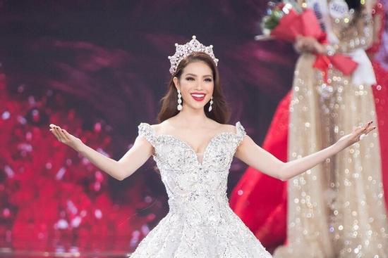 Phạm Hương là hoa hậu bị ghét nhất showbiz Việt?