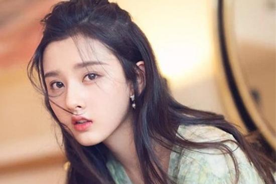 Top 4 cung Hoàng đạo thông minh, suy nghĩ thấu đáo trong mọi chuyện, đến chồng cũng lựa ra 'ứng cử viên' hoàn hảo và phù hợp nhất