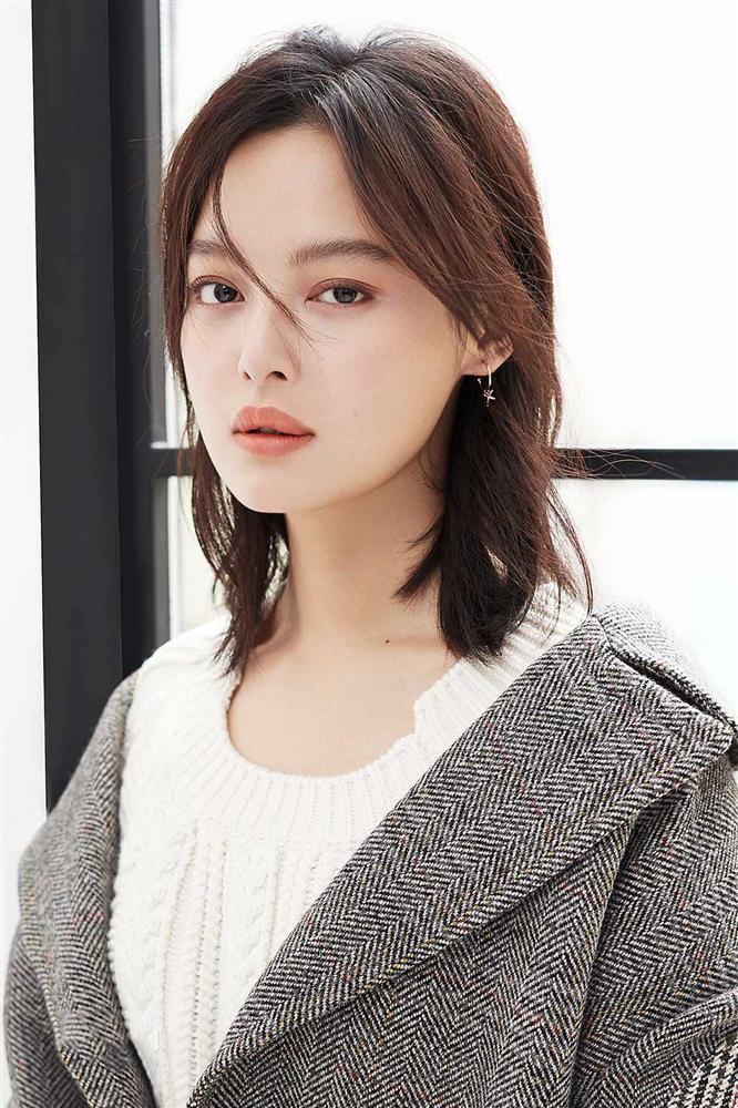 3 mỹ nhân phất lên nhờ giống Song Hye Kyo: người cảm thấy hạnh phúc, kẻ tự tin đẹp hơn bản chính-4