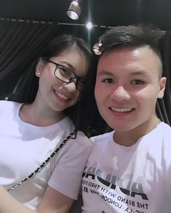 Nhật Lê chia tay Quang Hải , tình cũ Harry Hưng đòi bù đắp tình cảm-1