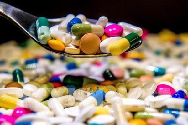 HỎA TỐC: Bộ Y tế ra văn bản cấm xuất khẩu thuốc điều trị COVID-19-1