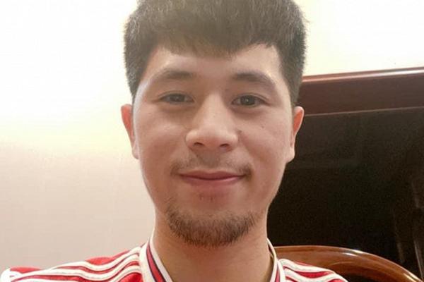 Sau Quang Hải, Tiến Dũng, tới lượt Đình Trọng gia nhập hội xe sang Mercedes-4