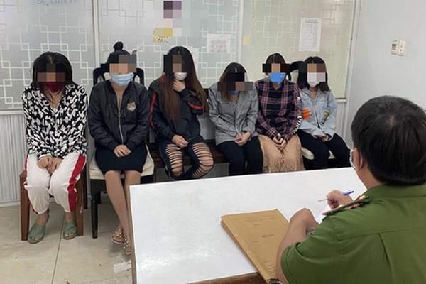 Facebook lại xóa Hoàng Sa, Trường Sa khỏi bản đồ Việt Nam-4