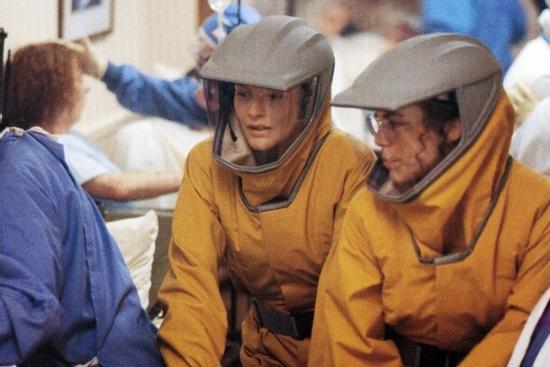 Mỹ làm phim về đại dịch giống Covid-19 từ 25 năm trước