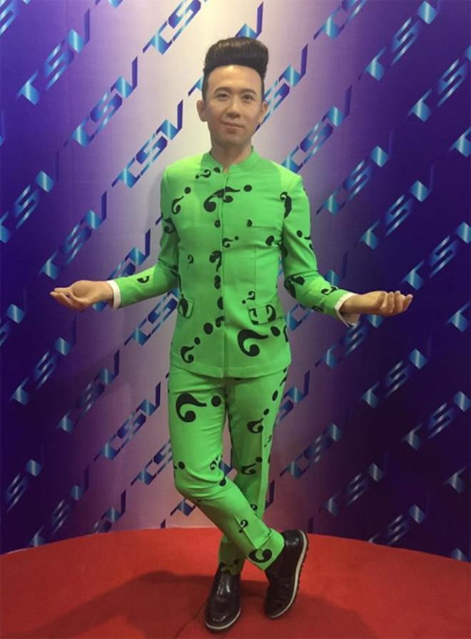 Vẫn còn hoang mang khi nhìn lại tượng sáp thảm họa của Trấn Thành-2