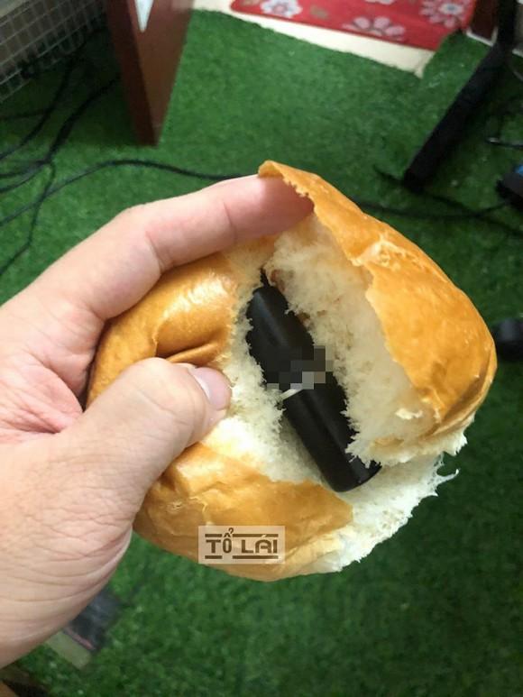 Bóc phốt vợ nói dối đánh rơi tiền để mua son phấn, ông chồng bị dân mạng trách ngược-2