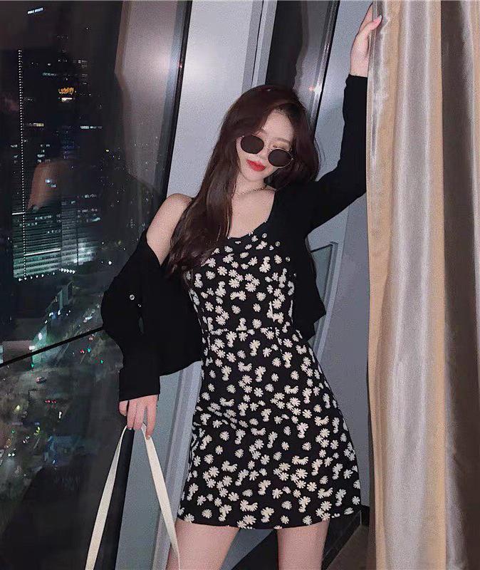 Váy hoa cúc xinh như Rosé là hot trend phải có hè này-4