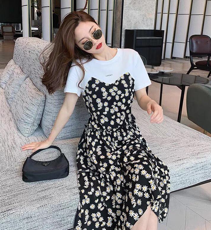 Váy hoa cúc xinh như Rosé là hot trend phải có hè này-8