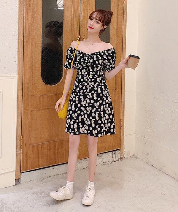 Váy hoa cúc xinh như Rosé là hot trend phải có hè này-9