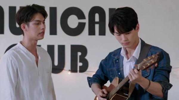 Học Bright của 2gether the series cách bẻ thẳng thành cong!-11