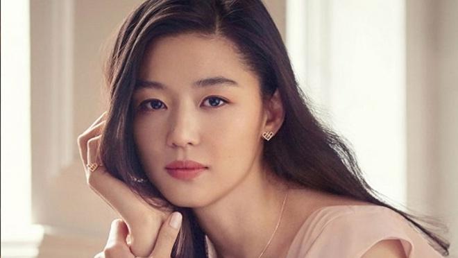 Jeon Ji Hyun bị phát hiện nói dối về việc giảm tiền thuê nhà mùa dịch-1