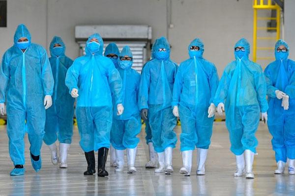 Tin mừng: Việt Nam không ghi nhận ca mắc mới COVID-19, bác gái BN17 đã giao tiếp được, BN91 tiến triển tốt-1