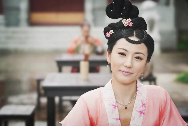 Người đẹp Thâm cung kế bỏ nghề, mở nhà hàng kiếm sống-2