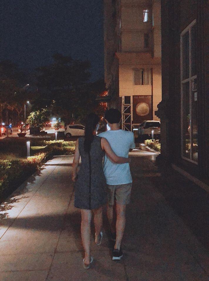 Đông Nhi nắm tay Ông Cao Thắng không buông sau khi hình ảnh khám thai bị rò rỉ-4