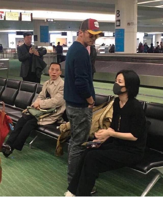 Chỉ với chi tiết nhỏ, dân mạng biết rằng tình cảm của Tạ Đình Phong - Vương Phi vẫn bền vững và nồng thắm-1