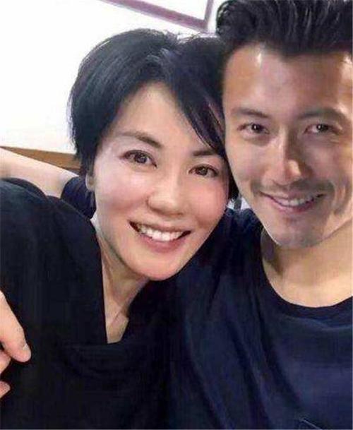 Chỉ với chi tiết nhỏ, dân mạng biết rằng tình cảm của Tạ Đình Phong - Vương Phi vẫn bền vững và nồng thắm-9