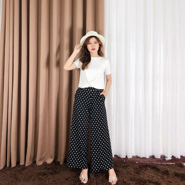 Không chỉ hợp diện ra ngoài, áo phông được nhiều sao Việt mặc ở nhà để giấu dáng kém thon-14