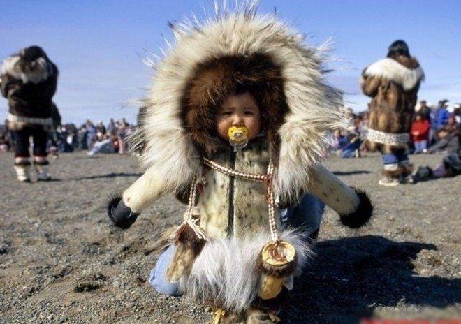 Tộc người sống ở nơi băng tuyết phủ quanh năm: Không hôn nhau vì sợ dính chặt môi-4