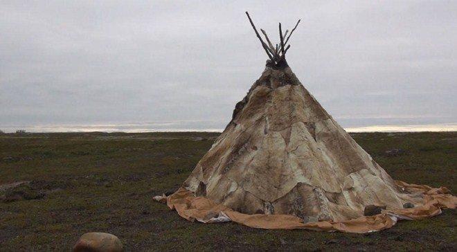 Tộc người sống ở nơi băng tuyết phủ quanh năm: Không hôn nhau vì sợ dính chặt môi-7