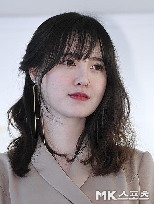 Tái xuất sau ồn ào ly hôn, Goo Hye Sun cảm thấy có lỗi với chồng cũ Ahn Jae Hyun-3