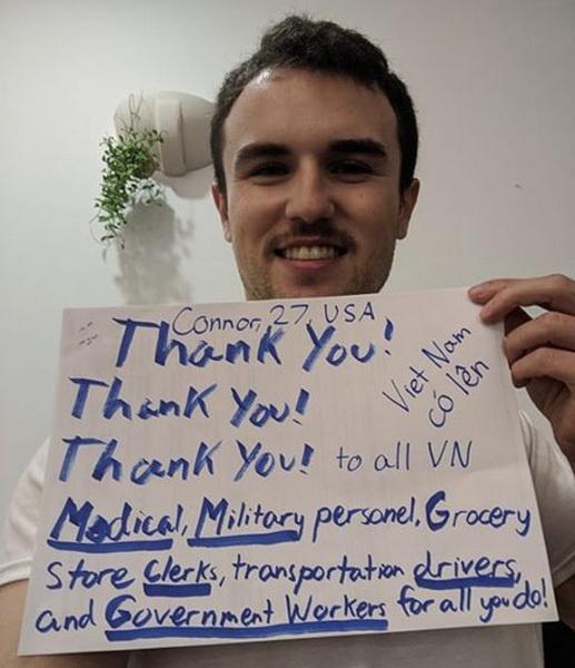 Người nước ngoài đồng loạt nhắn ‘Cảm ơn Việt Nam’ giữa mùa dịch-13