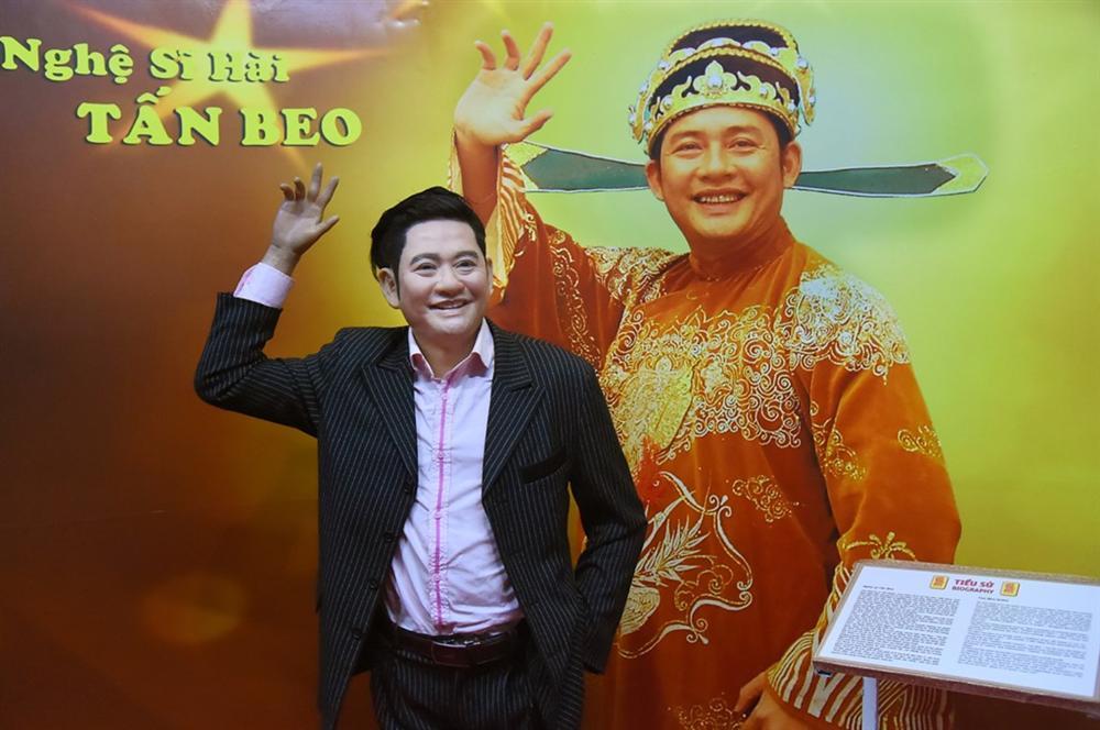 Hết hồn tượng sáp của sao Việt: Việt Hương y chang Long Nhật, Isaac giống hệt Lâm Vỹ Dạ-7