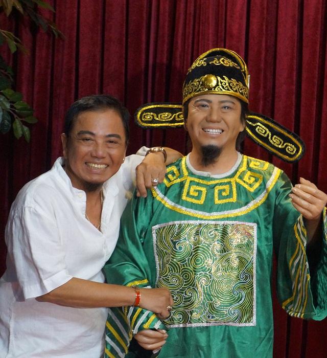 Hết hồn tượng sáp của sao Việt: Việt Hương y chang Long Nhật, Isaac giống hệt Lâm Vỹ Dạ-8