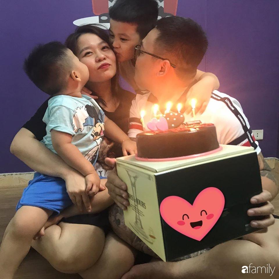 Thương vợ mang nặng đẻ đau 2 lần, ông bố trẻ Hà Nội âm thầm xăm vết sẹo mổ y hệt vợ động viên bà xã-5