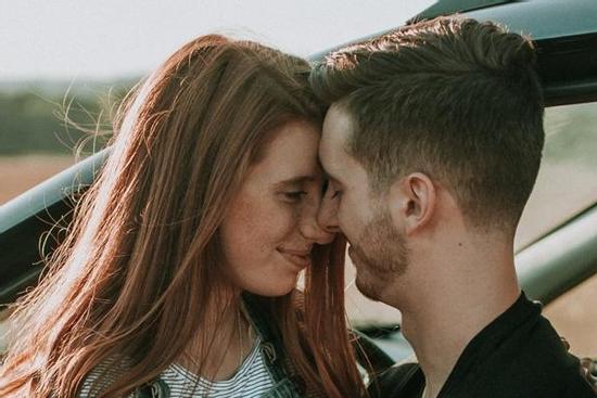 Top những con giáp nữ thường khó mở miệng nói câu 'Em yêu anh'