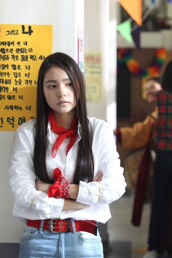 9 nữ diễn viên Hàn từng hy sinh thân mình, học hút thuốc để đóng phim: Son Ye Jin, Suzy, Nana gây sốc nhất-7