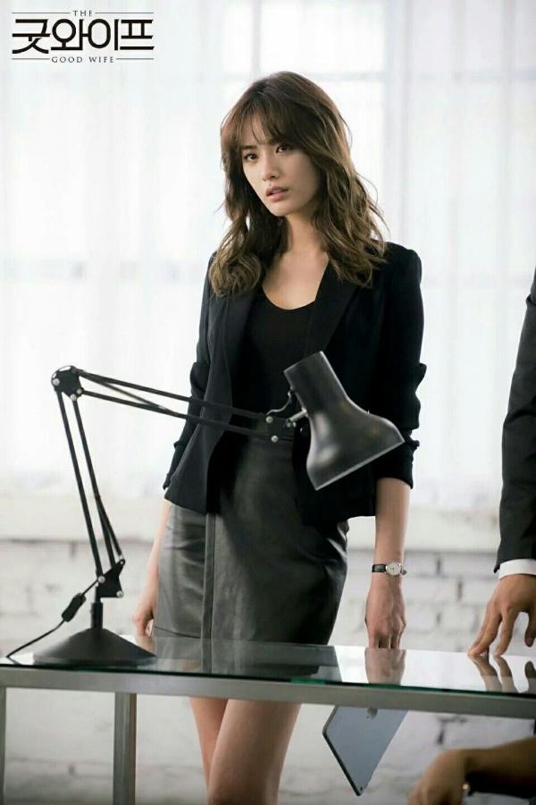 9 nữ diễn viên Hàn từng hy sinh thân mình, học hút thuốc để đóng phim: Son Ye Jin, Suzy, Nana gây sốc nhất-15