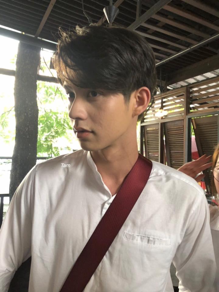 Dung mạo thật của hotboy đam mỹ Bright Vachirawit qua camera thường-4